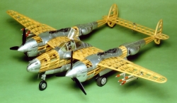 P-38 Lightning 1:16 (1016mm) 4SH2001