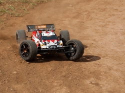 1:8 HPI Trophy Truggy RTR FLUX s 2,4Ghz soupravou