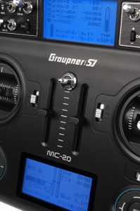 Graupner MC-20 2.4GHz HOTT (EN SW)