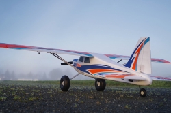 Kingfisher 1400mm ARF with Wheels, Floats and Sky