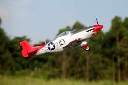 P-51D Mustang ″Red Tail″ V8 - ARF