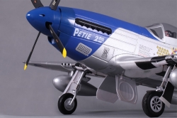 P-51D Mustang ″Petie 2nd″ V8 - ARF