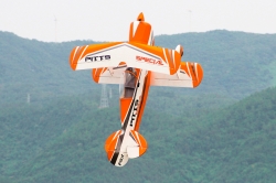 Pitts S2B 2200mm ARF (oranžový)