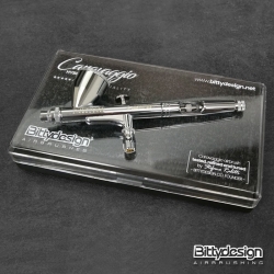 Airbrush pistole Bittydesign Caravaggio Gravity-Feed, tryska 0,4 mm