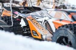 1:8 Kronos XTR 6S 2022 - Monster Truck 4WD bez elektroniky (TUNING verze)